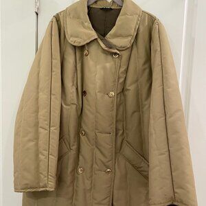 Warm Tan Gently Used Twice Size 2X  Two Pockets White Bear of St. Paul